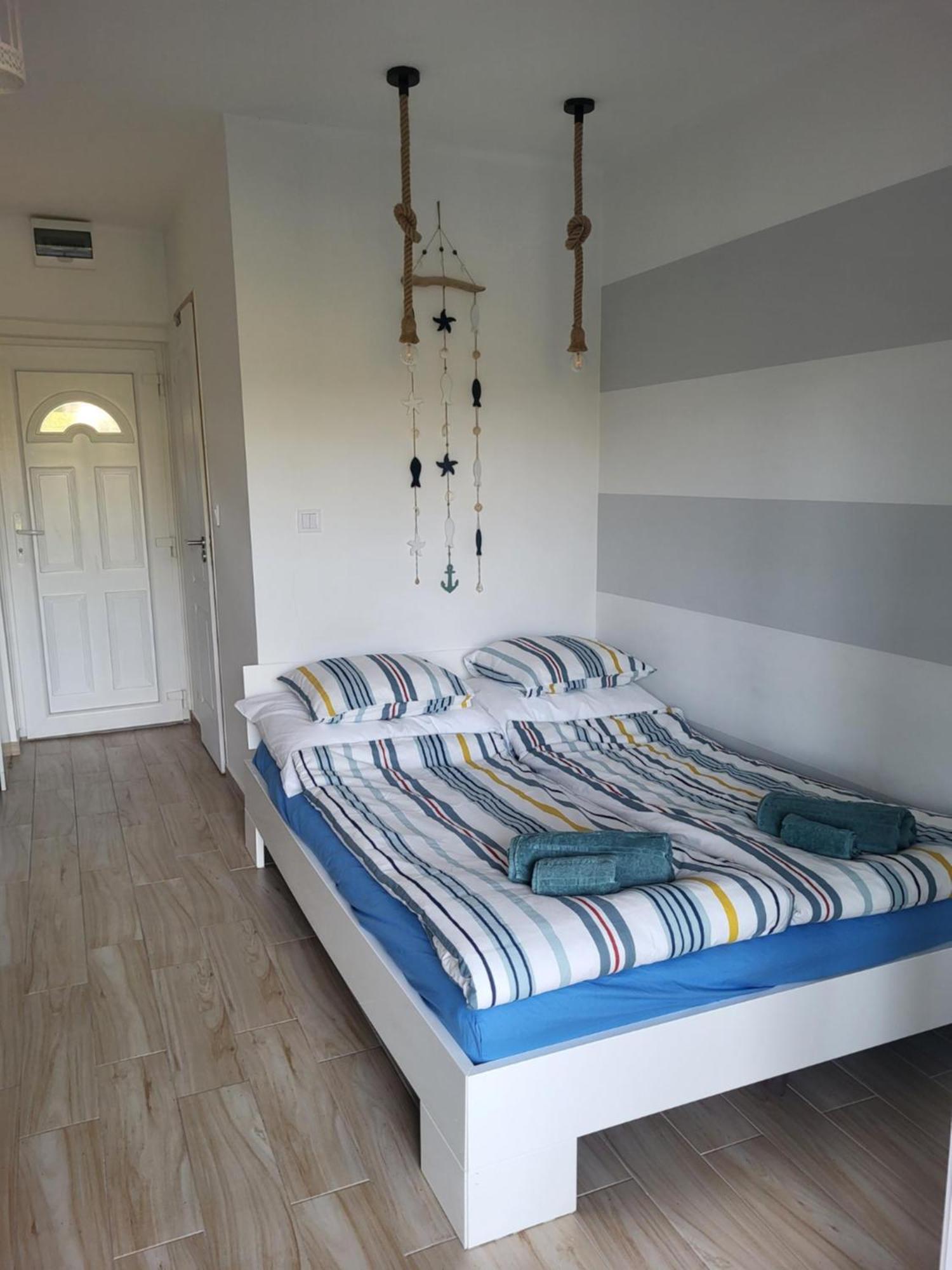 Kismano Apartman Орфю Экстерьер фото